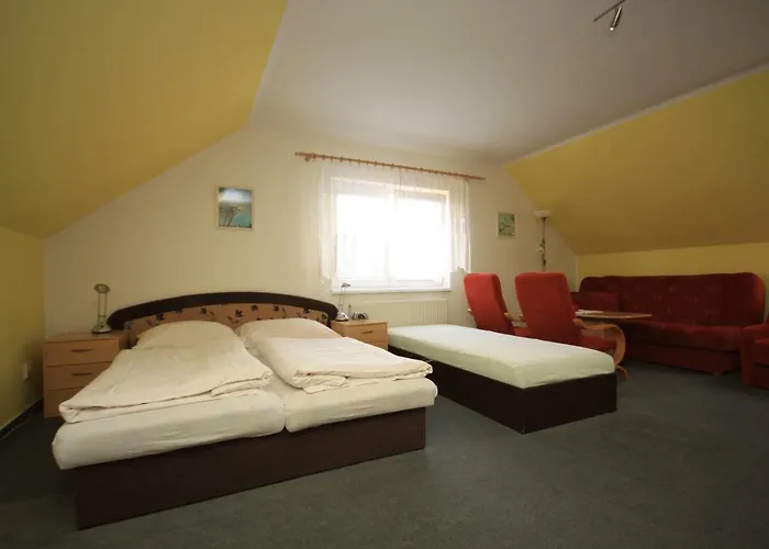 Pod Cernou Horou Apartment