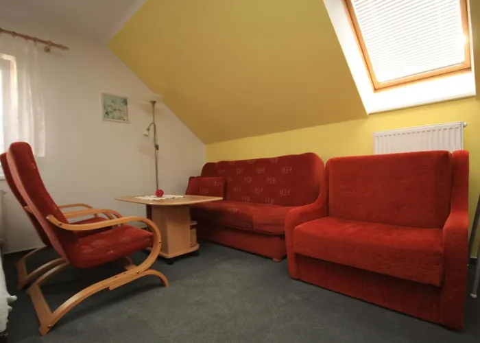 Pod Cernou Horou Apartment *