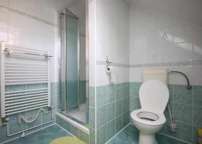 Apartment Pod Cernou Horou *